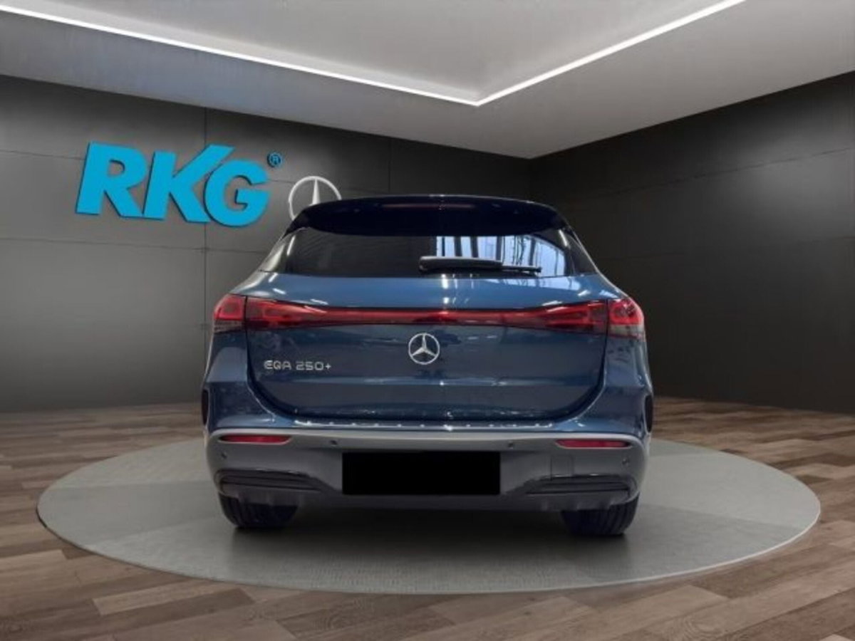 Mercedes-Benz EQA 250 Premium Pro (4)