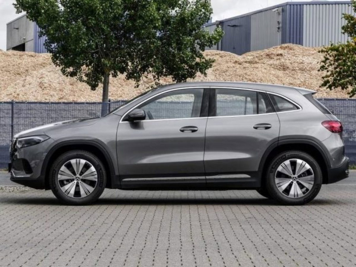 Mercedes-Benz EQA 250 Sport Plus (5)