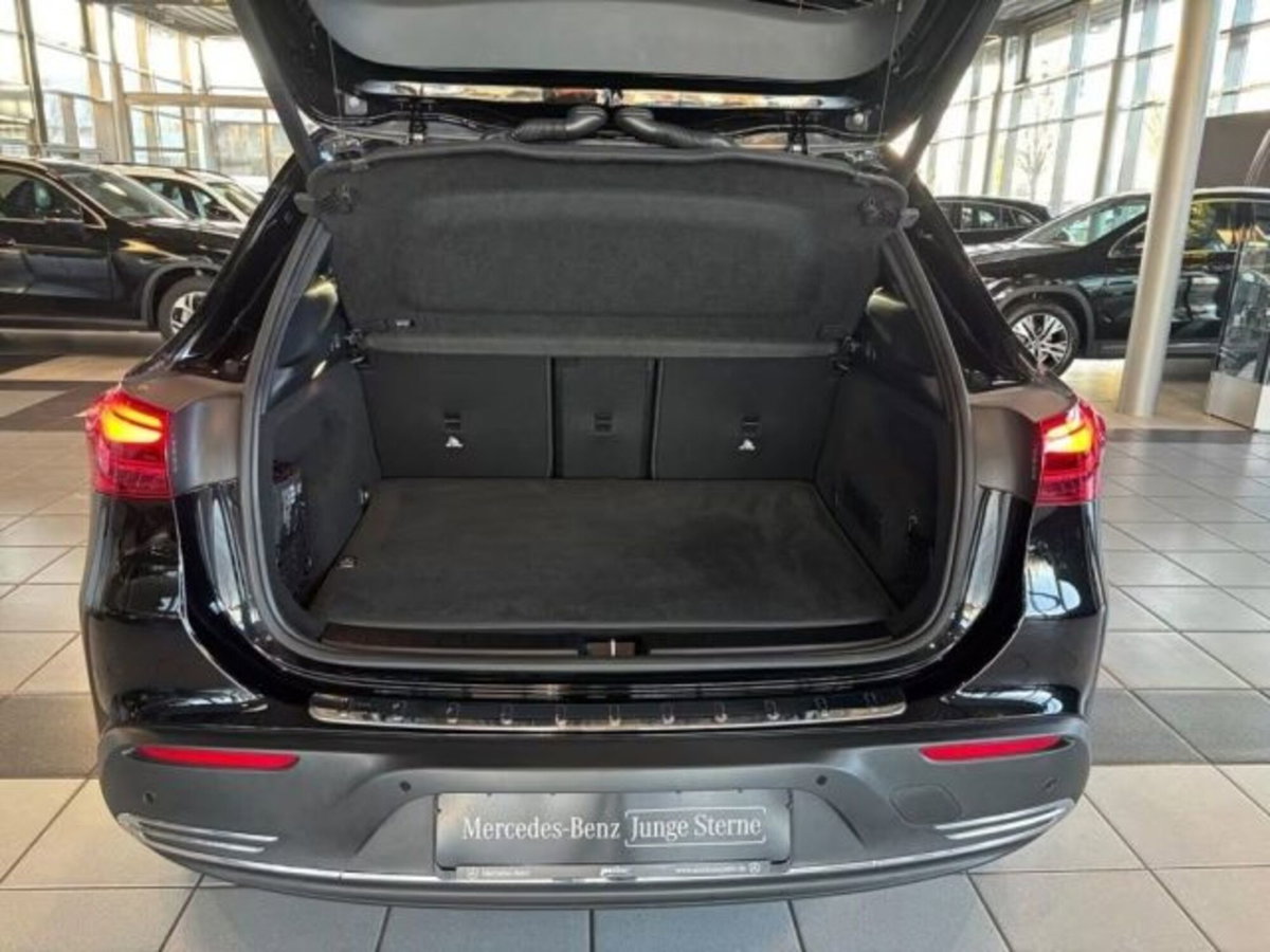 Mercedes-Benz EQA 250+ Progressive Advanced (16)