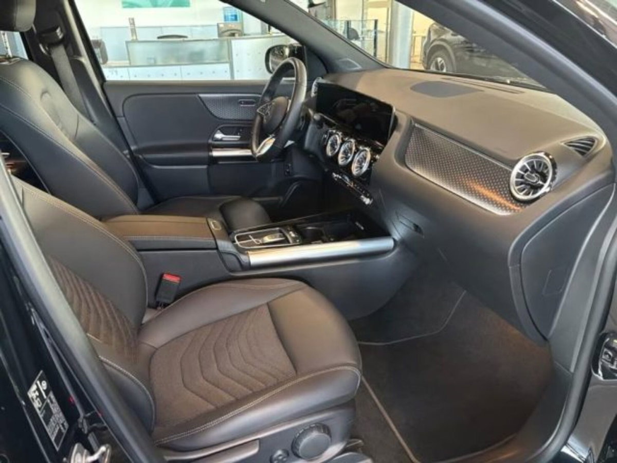 Mercedes-Benz EQA 250+ Progressive Advanced (8)