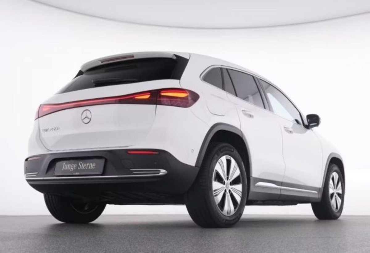 Mercedes-Benz EQA 250+ Progressive Advanced (4)