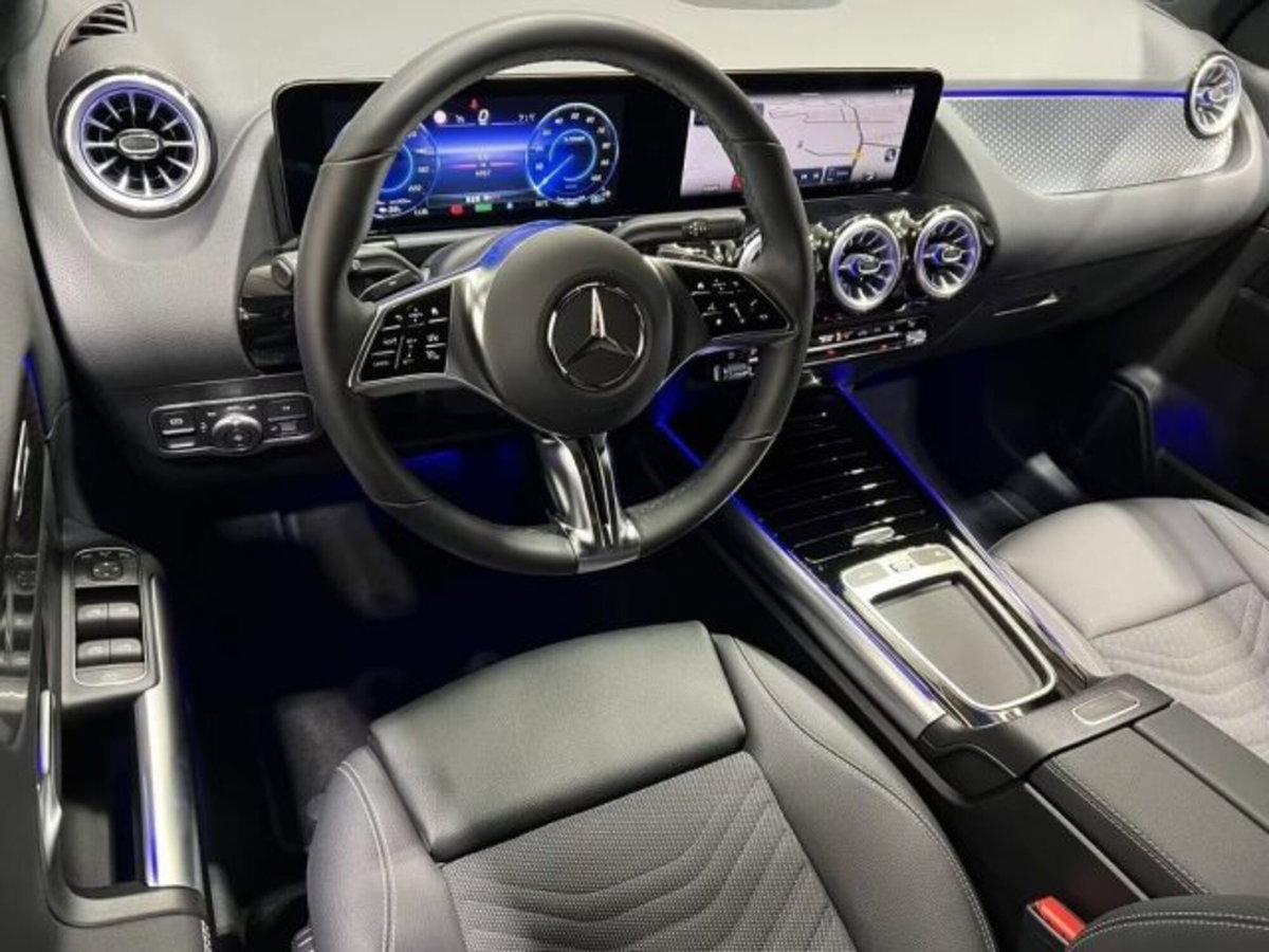 Mercedes-Benz EQA 250 Sport Plus (12)