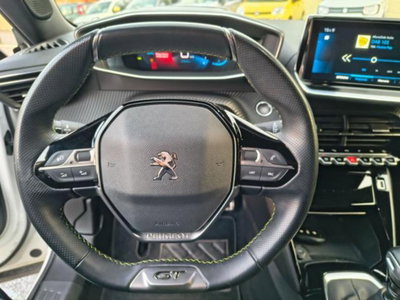 Peugeot 2008 PureTech 130 S&S GT (8)