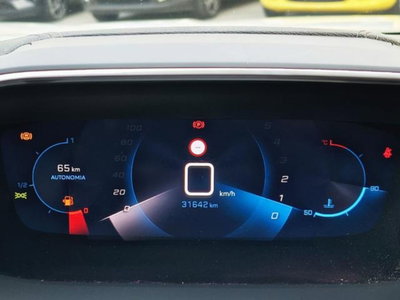 Peugeot 2008 PureTech 130 S&S GT (9)