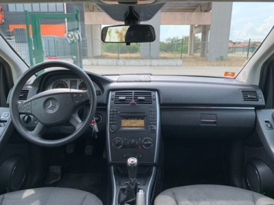 Mercedes-Benz Classe B 160 BlueEFFICIENCY Executive (11)