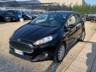 Ford Fiesta 1.4 5 porte Bz.- GPL Black & White Edition usata
