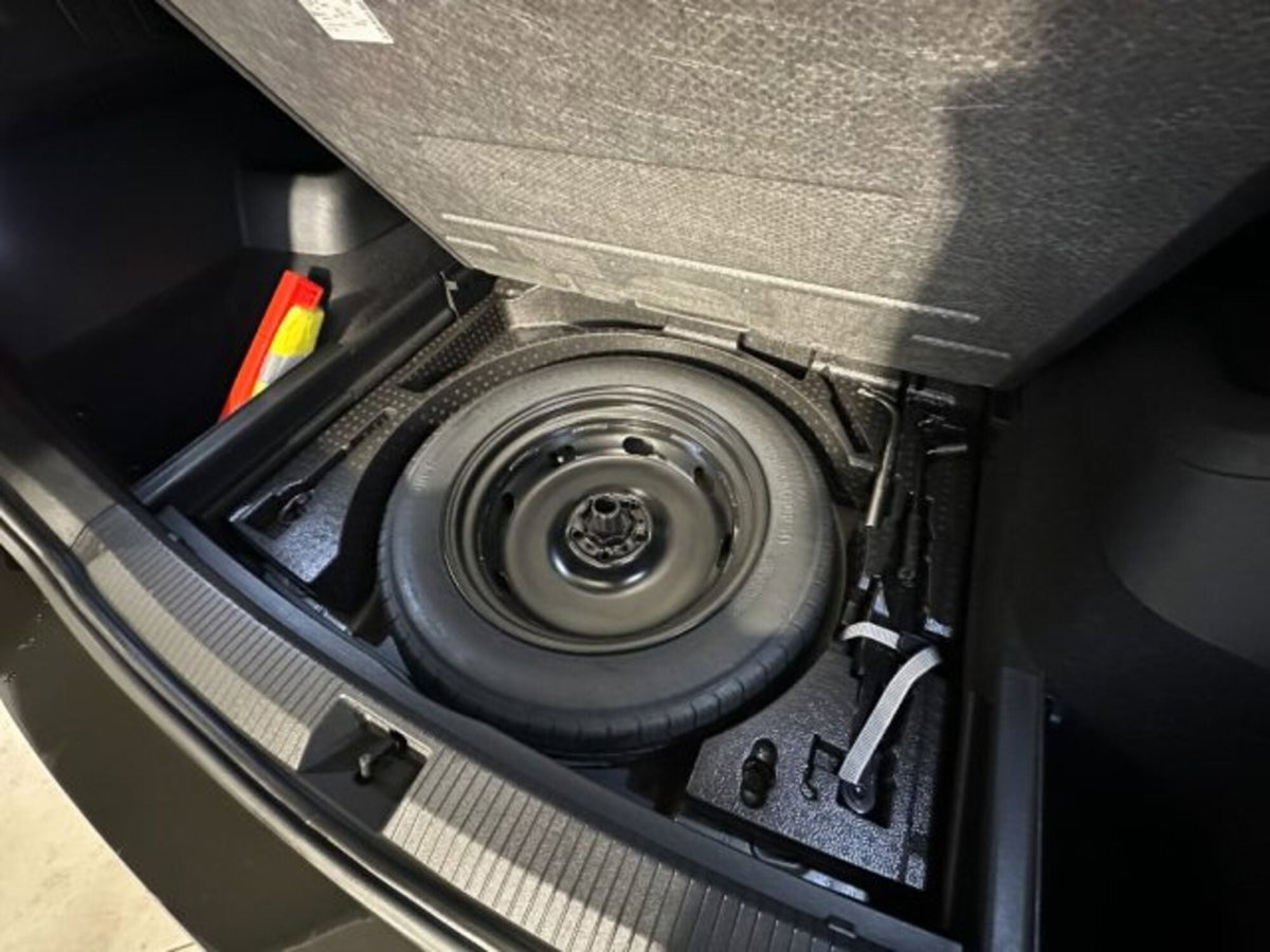 Volkswagen Tiguan Allspace 2.0 tdi Life 150cv dsg (15)