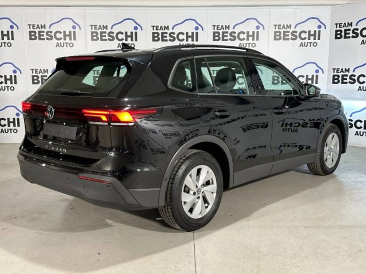 Volkswagen Tiguan Allspace 2.0 tdi Life 150cv dsg (4)