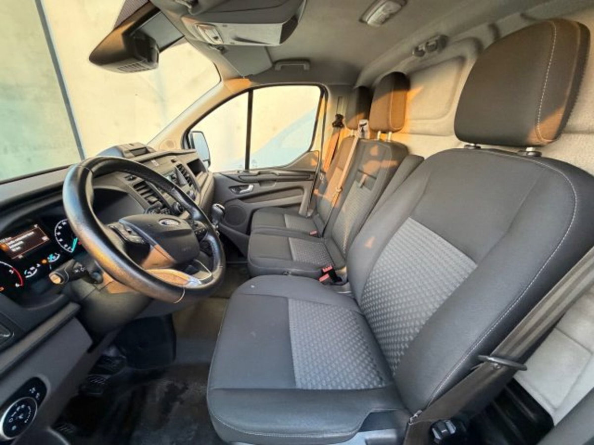 Ford Transit Custom Furgone 280 2.0 EcoBlue 130 PC-DC Furgone Titanium (5)