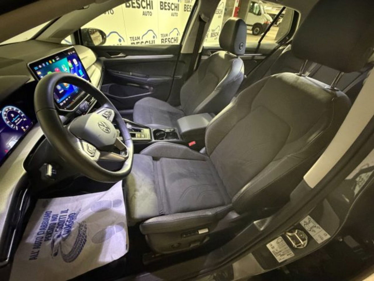 Volkswagen Golf 2.0 TDI 150 CV DSG SCR Style (11)