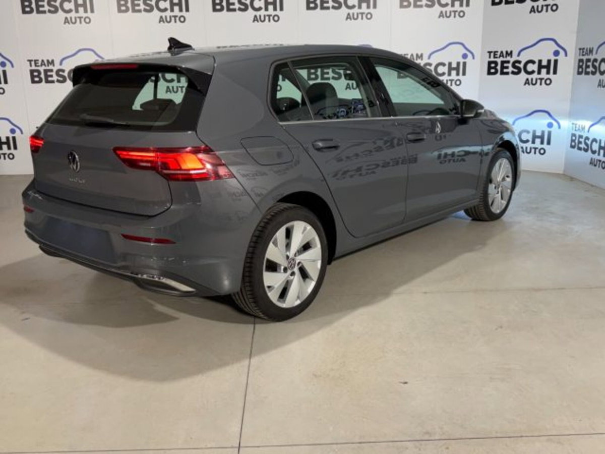 Volkswagen Golf 2.0 TDI 150 CV DSG SCR Style (2)