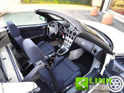 Alfa Romeo Spider 1.8i 16V Twin Spark cat (4)