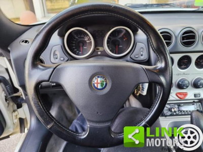 Alfa Romeo Spider 1.8i 16V Twin Spark cat (6)
