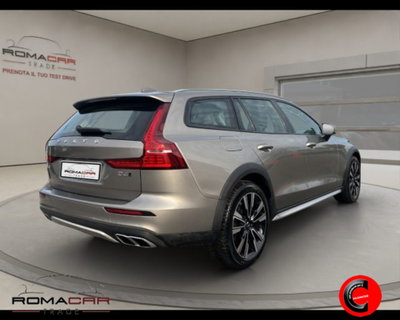 Volvo V60 Cross Country D4 AWD Geartronic Business Plus (5)