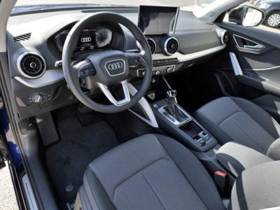 Audi Q2 35 2.0 tdi Identity Black s-tronic (6)