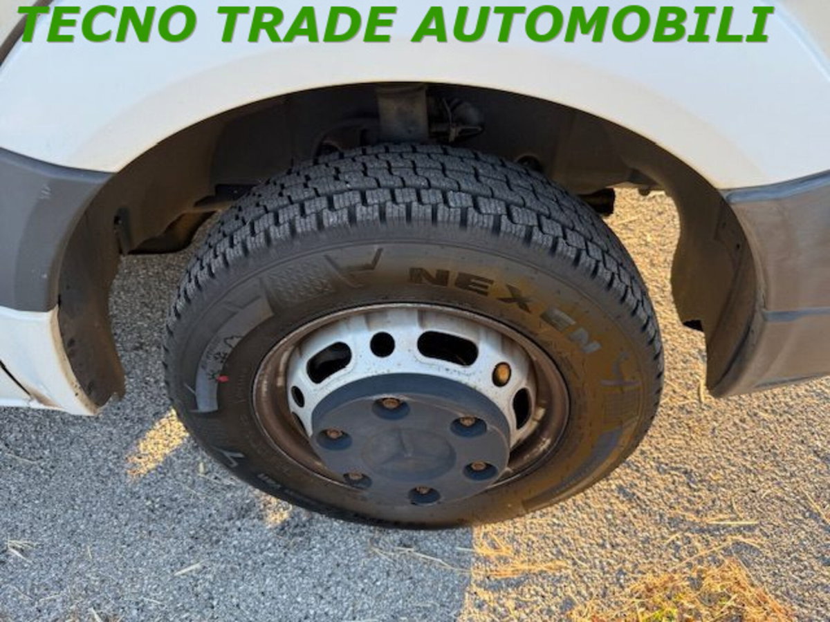 Mercedes-Benz Sprinter T43/35 418 CDI Cabinato (6)