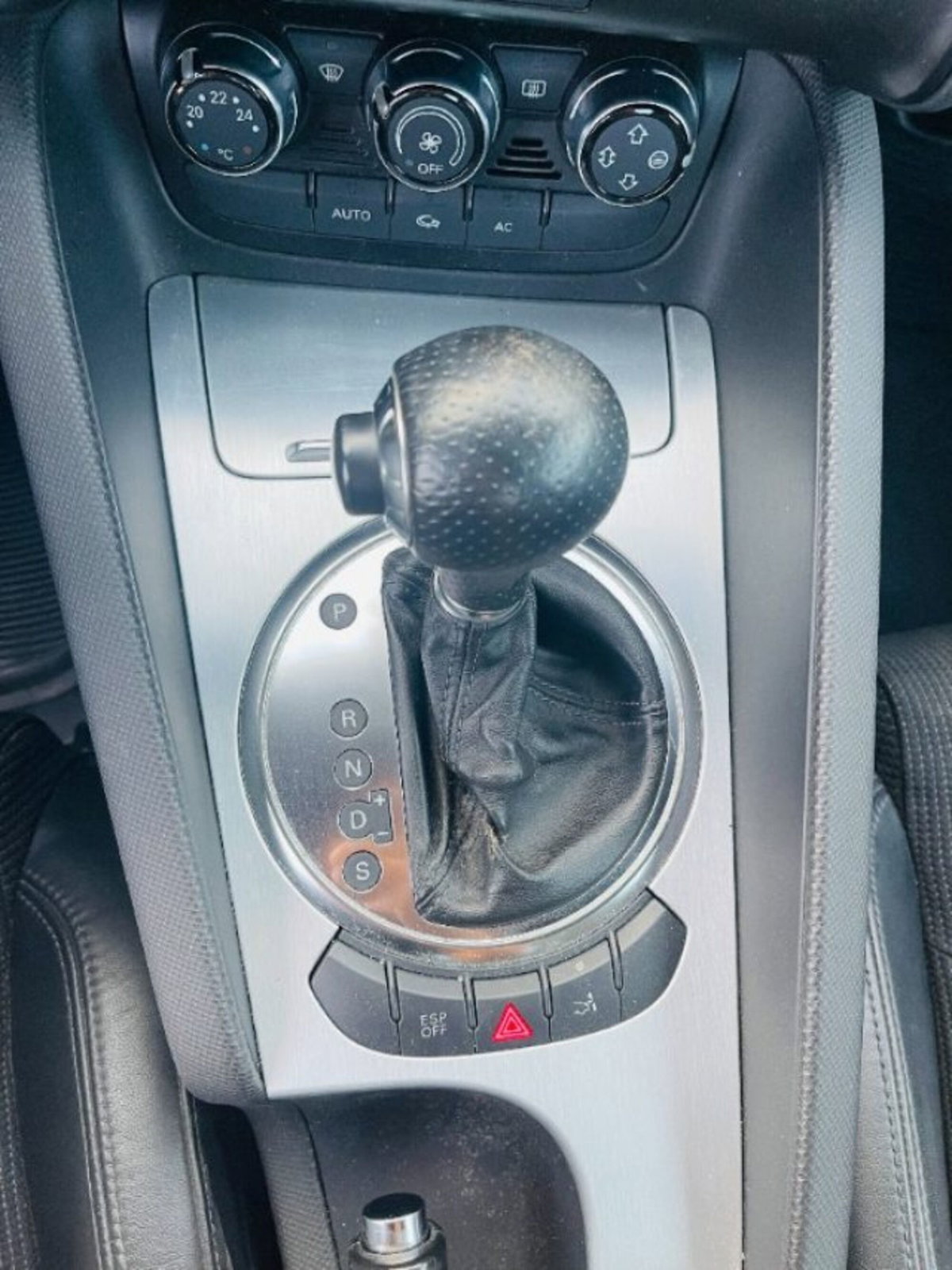 Audi TT Coupé 2.0 TFSI quattro S tronic Advanced plus (14)