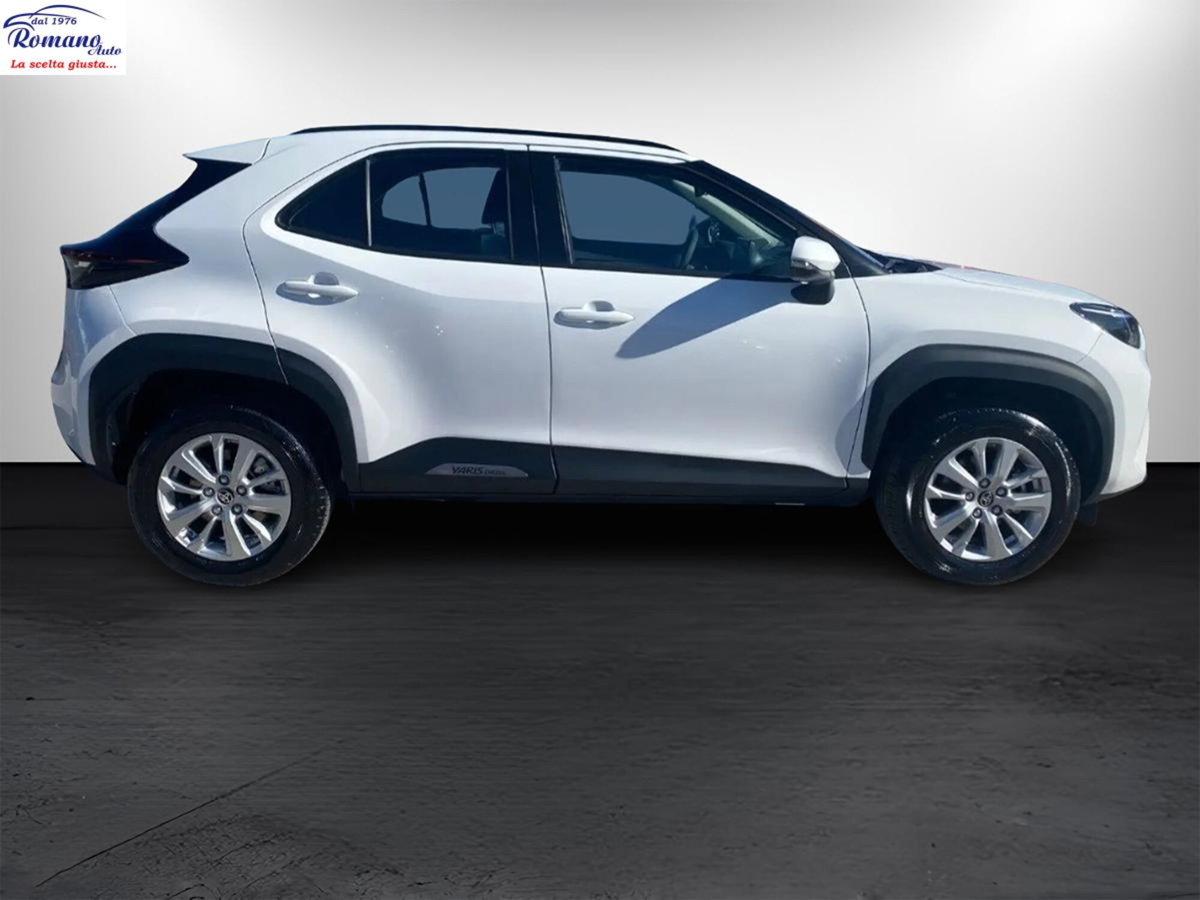Toyota Yaris Cross 1.5 Hybrid 5p. E-CVT Active (4)