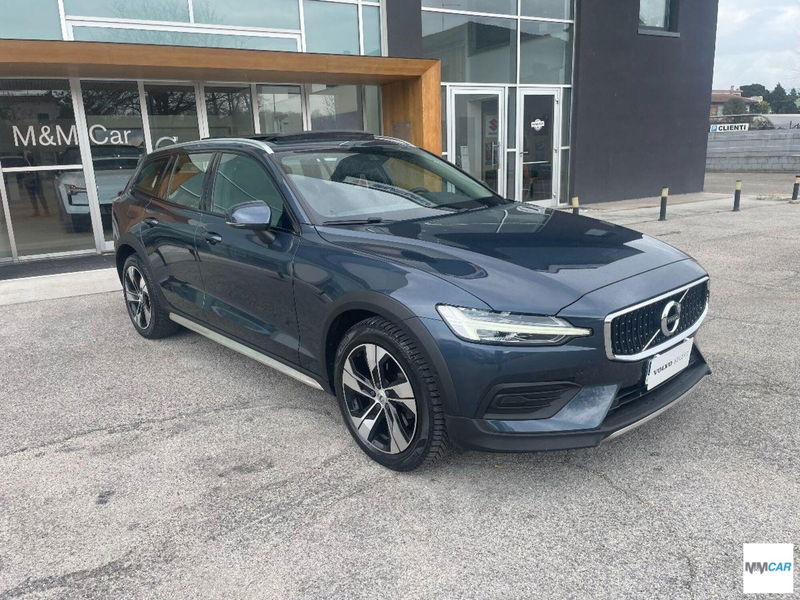 Volvo V60 Cross Country D4 Geartronic Business Plus