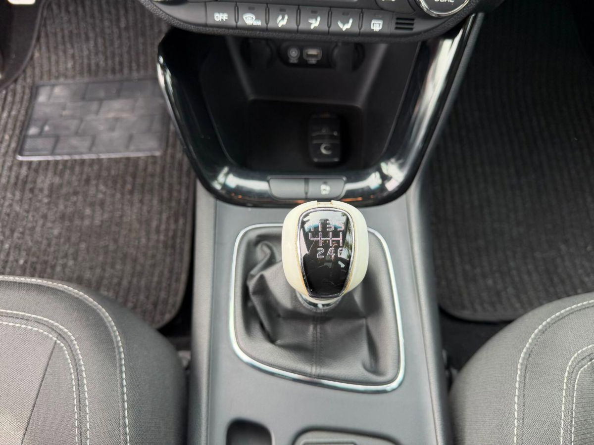 Kia cee'd 1.0 T-GDI 120 CV 5 porte EcoDynamics GT Line (18)