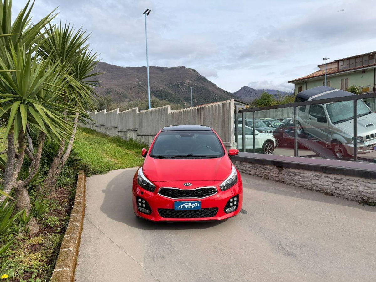 Kia cee'd 1.0 T-GDI 120 CV 5 porte EcoDynamics GT Line (3)