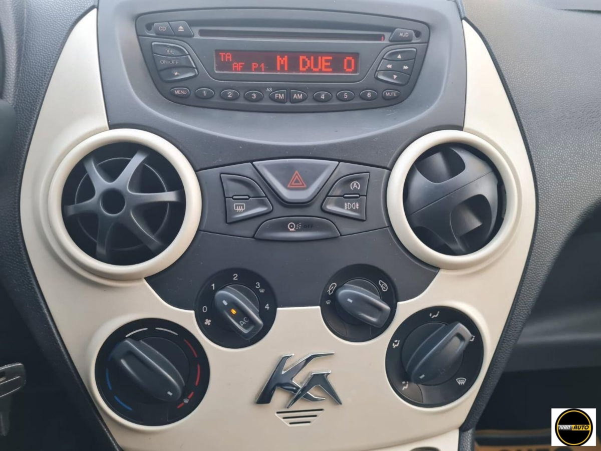 Ford Ka 1.2 8V 69CV (13)