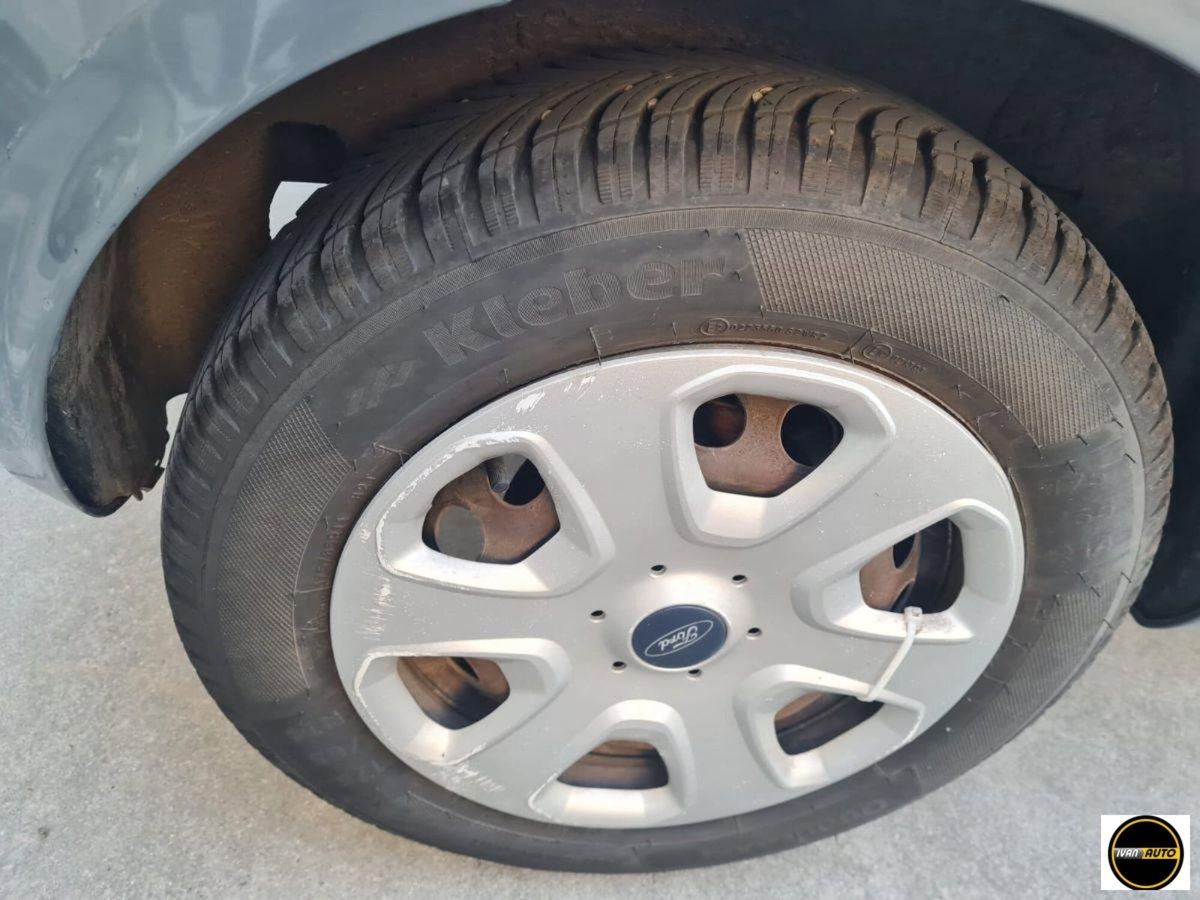 Ford Ka 1.2 8V 69CV (18)