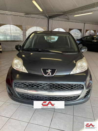 Peugeot 107 68CV 5p. Desir usata