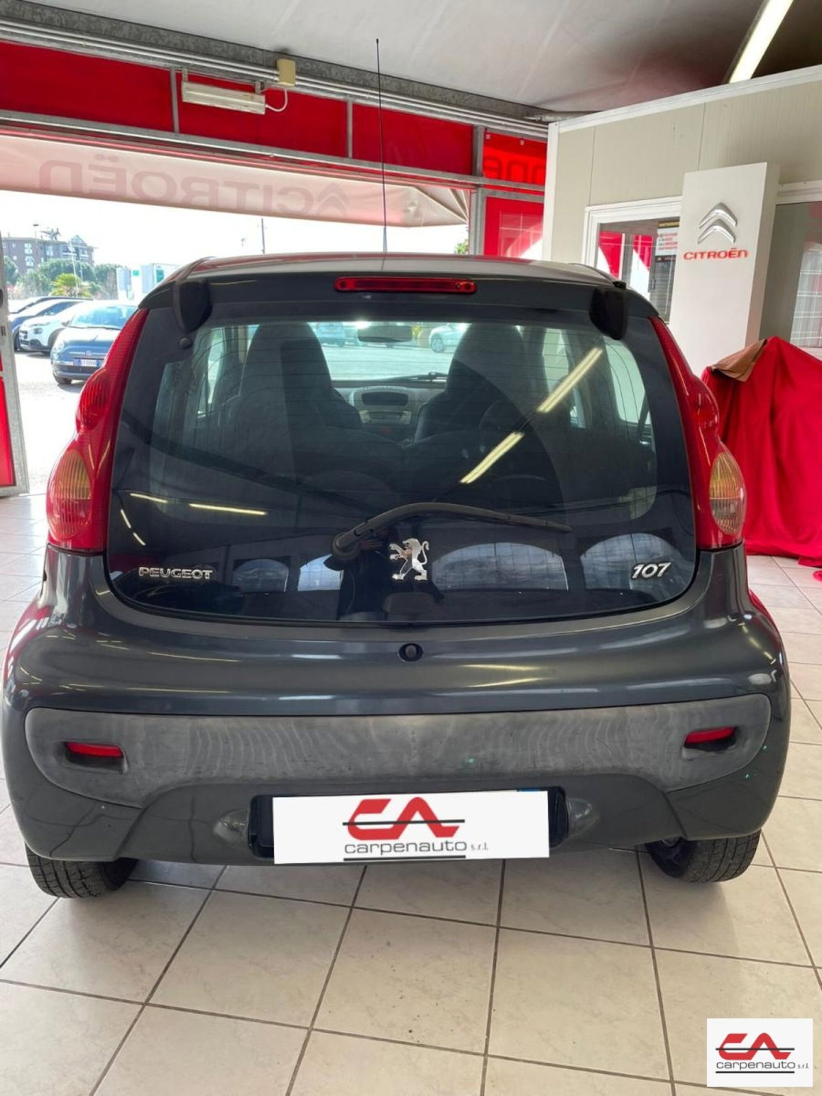 Peugeot 107 68CV 5p. Desir (10)