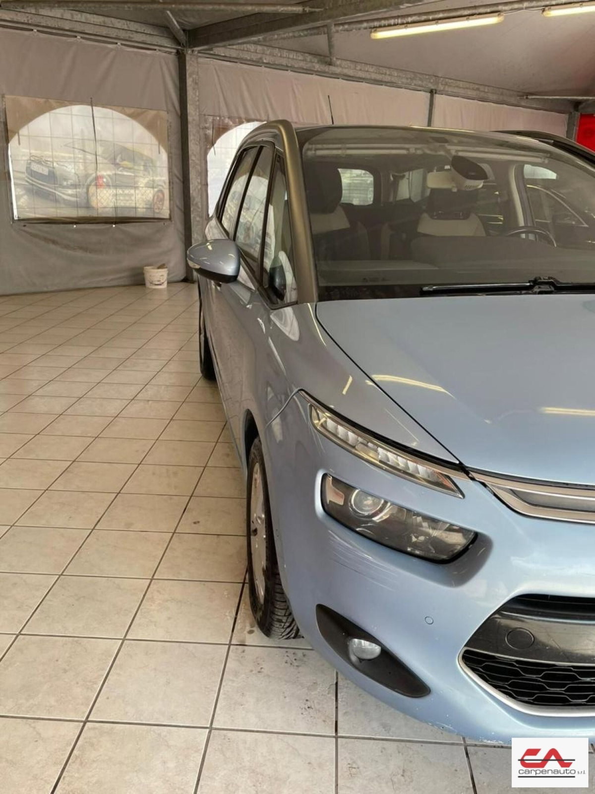 Citroen Grand C4 Picasso 1.6 e-HDi 115 Business (2)