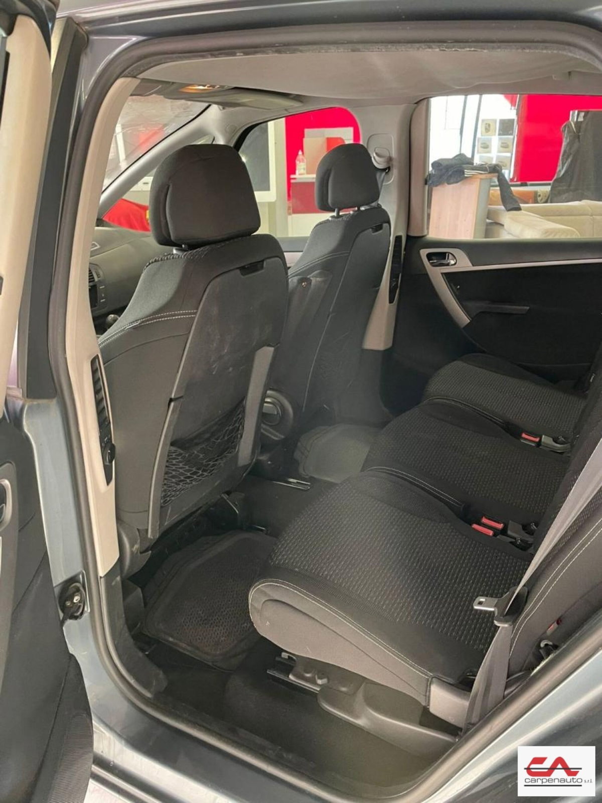Citroen C4 Picasso 1.6 HDi 110 FAP Entry (5)