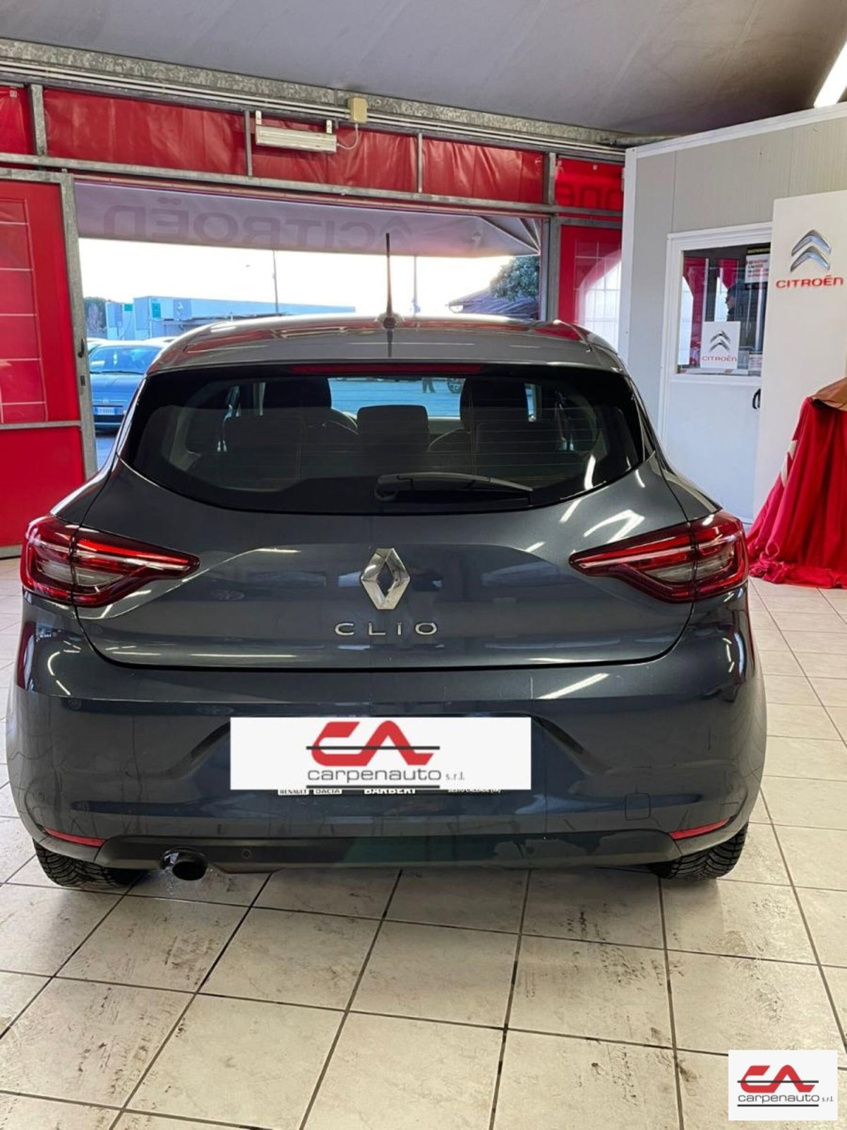 Renault Clio TCe 90 CV 5 porte Zen (10)