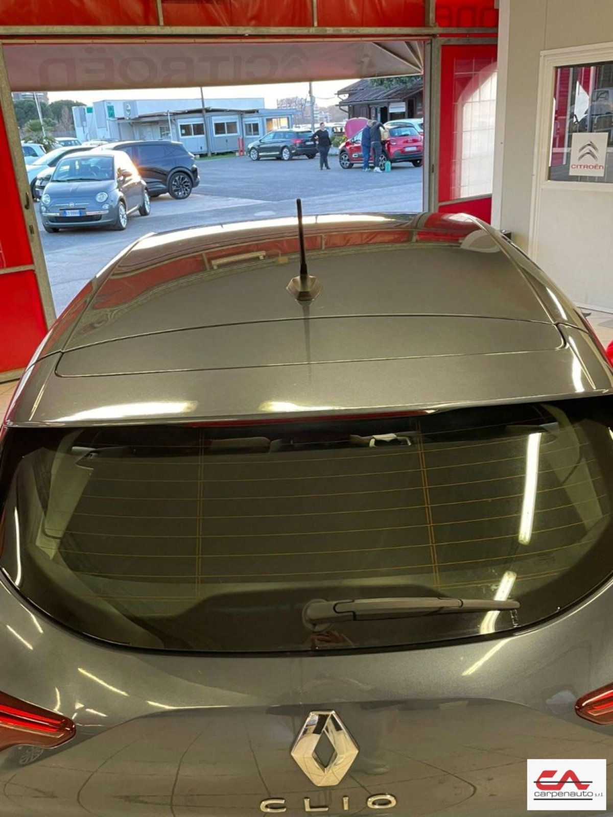 Renault Clio TCe 90 CV 5 porte Zen (8)