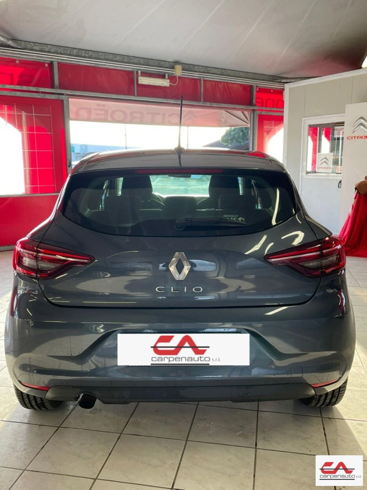 Renault Clio TCe 100 CV 5 porte Edition One (13)