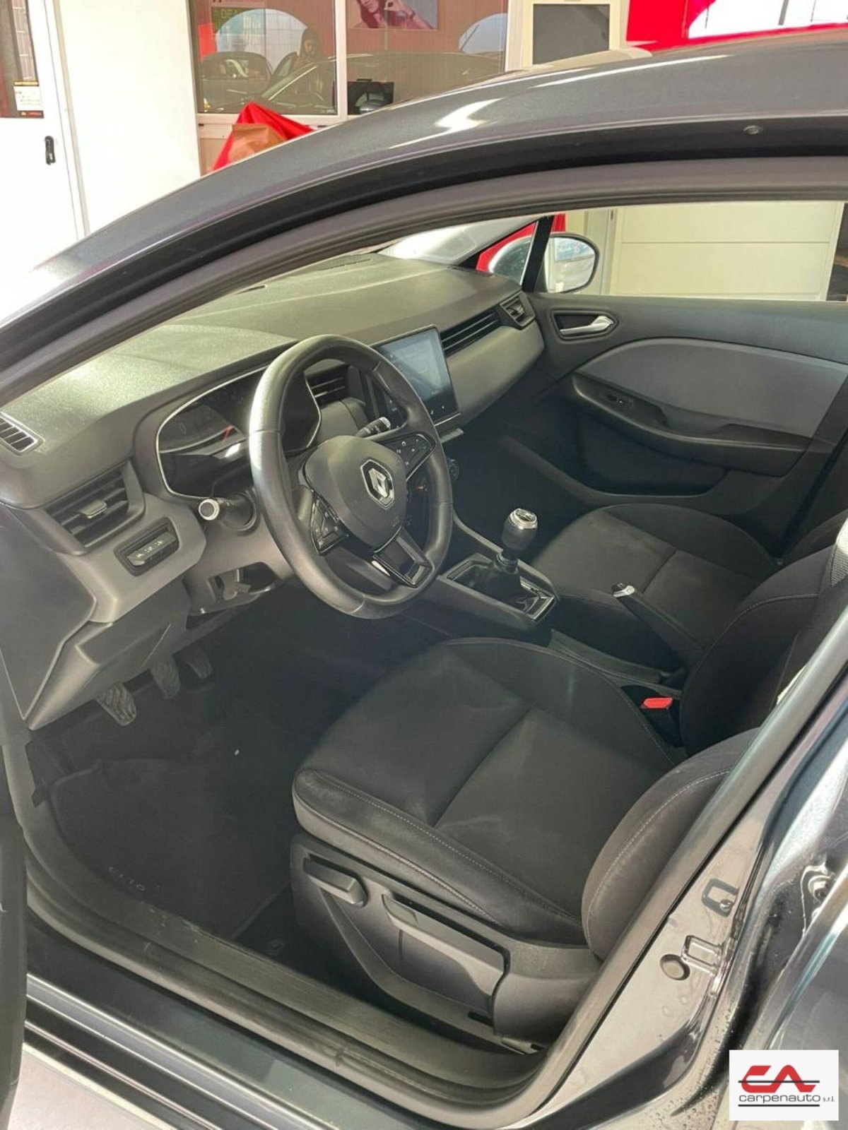 Renault Clio TCe 100 CV 5 porte Edition One (4)