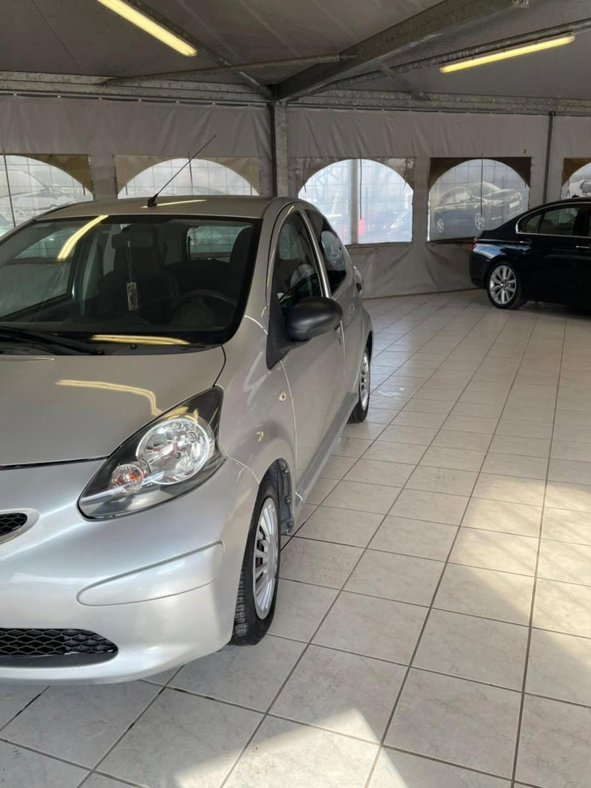 Toyota Aygo 1.0 12V VVT-i 5 porte M-MT (7)