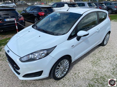 Ford Fiesta 1.0 80CV 3 porte Titanium usata