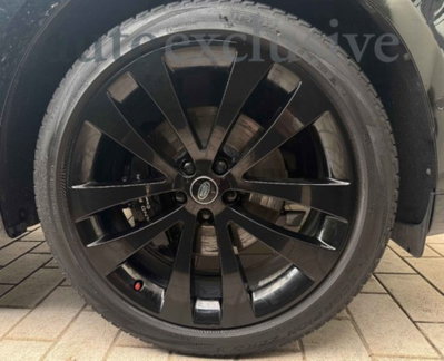Land Rover Range Rover Sport 3.0D l6 249 CV HSE Dynamic Stealth (6)