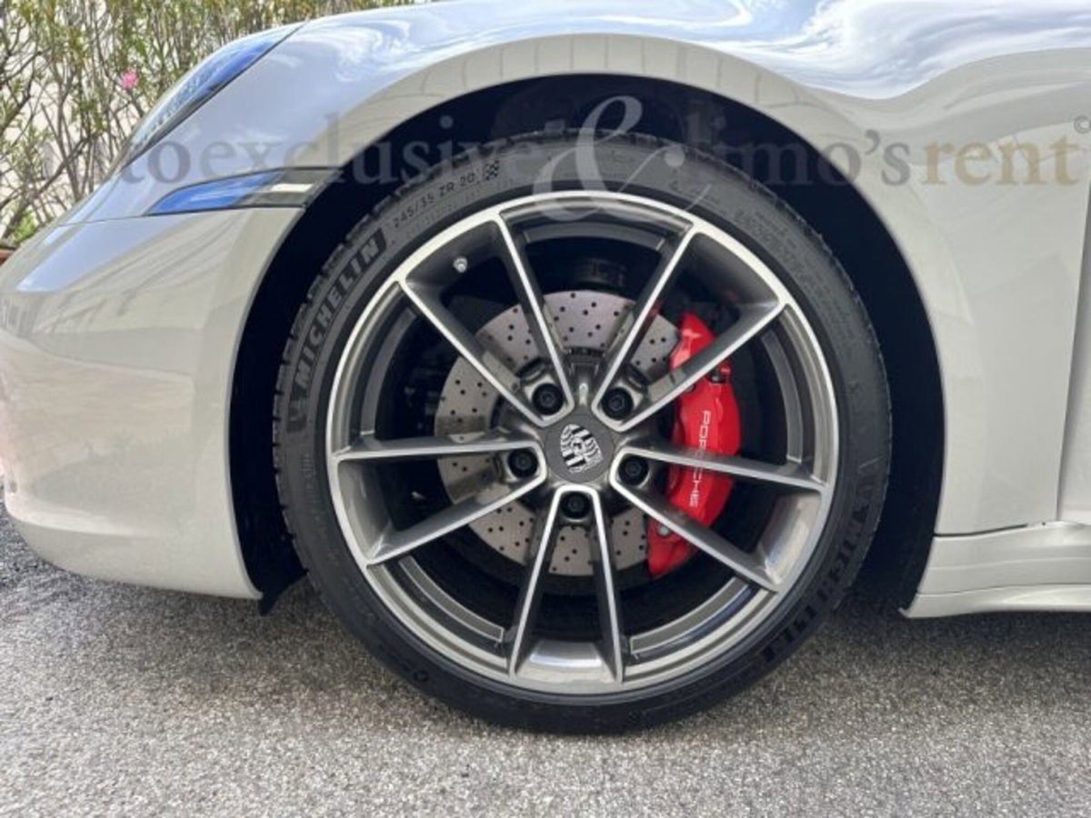 Porsche 911 Cabrio Targa 3.0 4S (7)