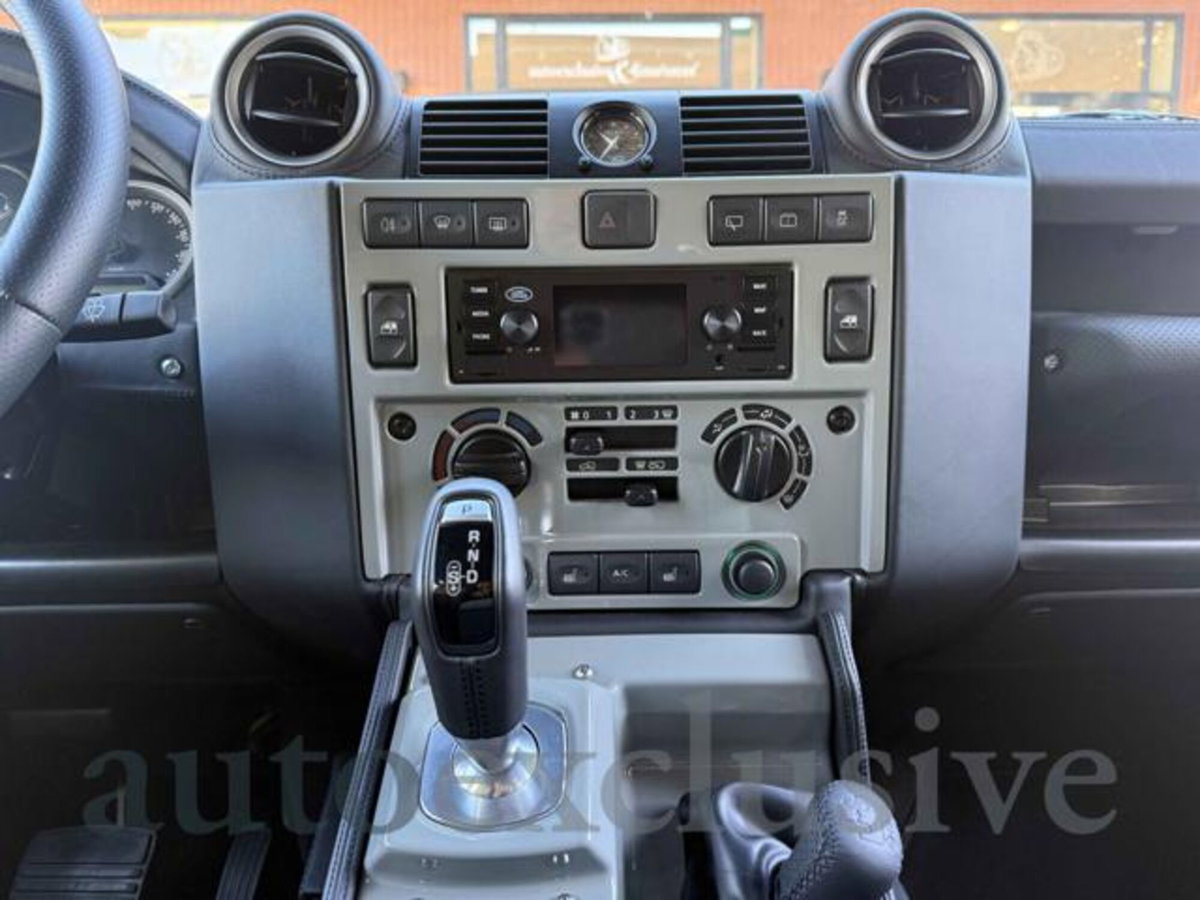 Land Rover Defender 110 5.0 V8 Carpathian Edition awd 525cv auto (12)