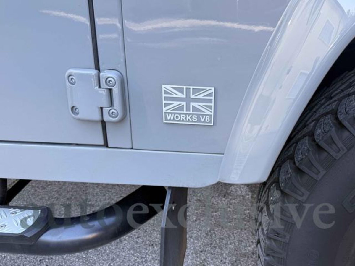 Land Rover Defender 110 5.0 V8 Carpathian Edition awd 525cv auto (7)