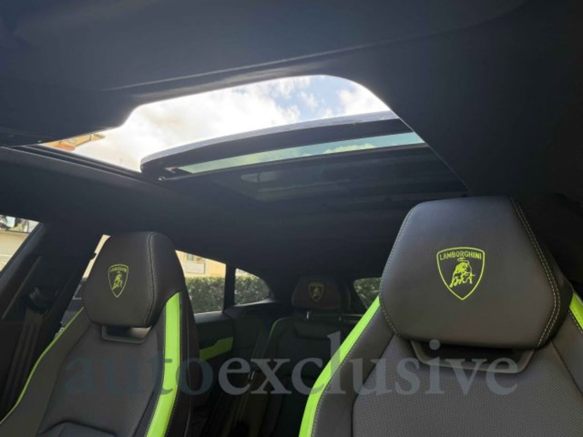 Lamborghini Urus 4.0 (10)