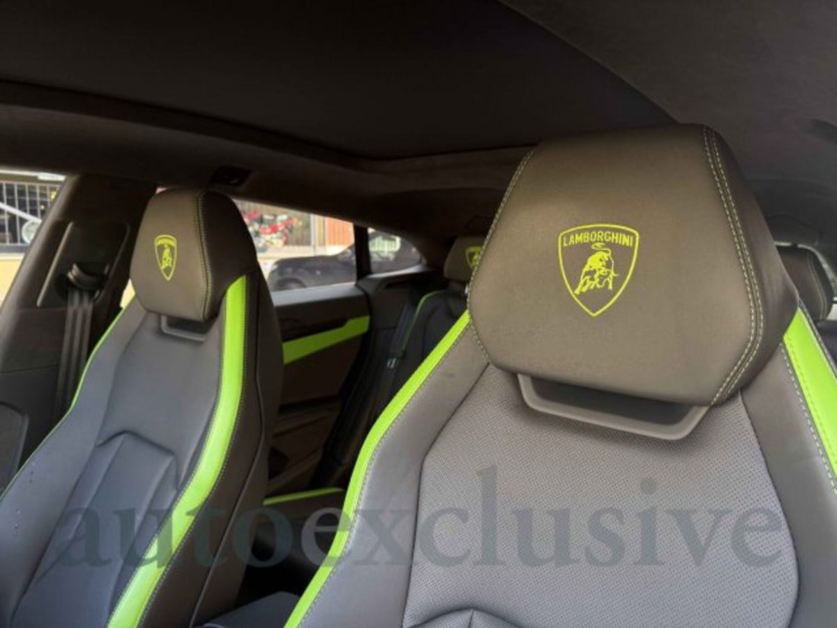 Lamborghini Urus 4.0 (18)