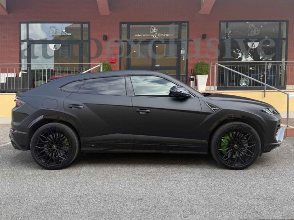 Lamborghini Urus 4.0 (4)