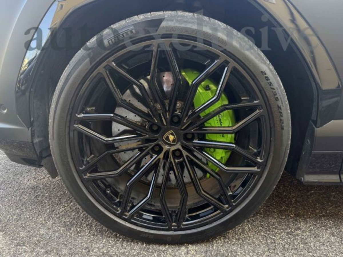 Lamborghini Urus 4.0 (6)