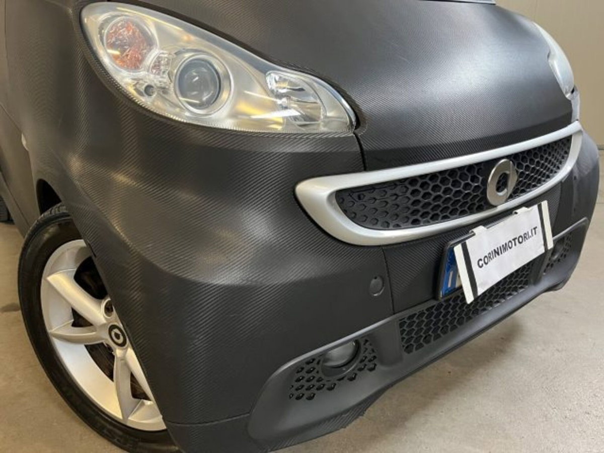 smart Fortwo 1000 52 kW MHD coupé pulse (15)