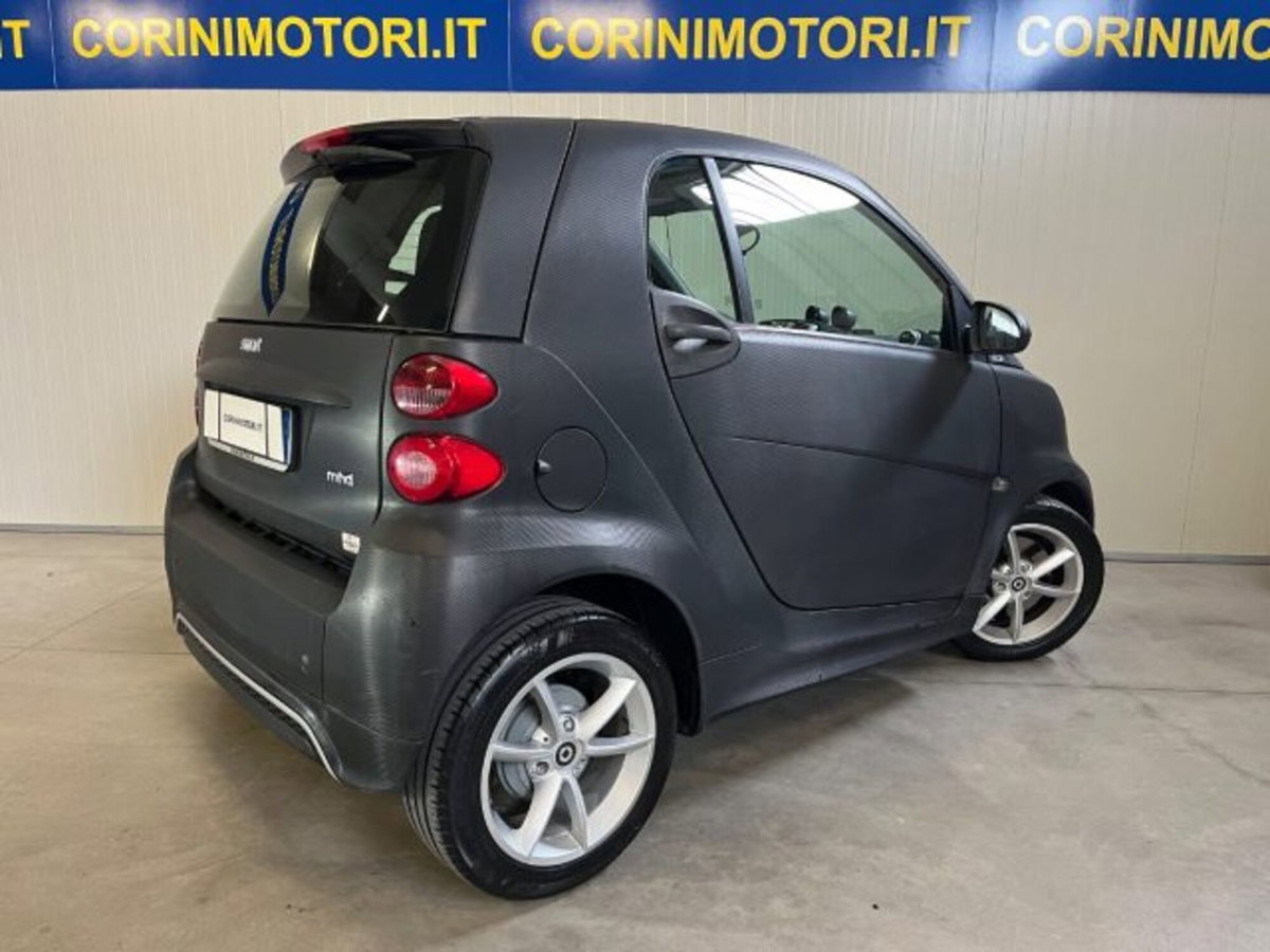 smart Fortwo 1000 52 kW MHD coupé pulse (2)