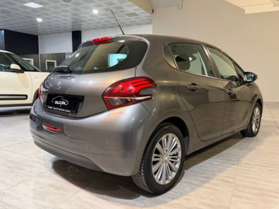 Peugeot 208 82 Stop&Start 5 porte Signature (5)