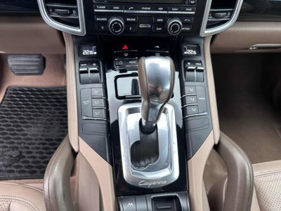 Porsche Cayenne 3.0 Diesel (9)