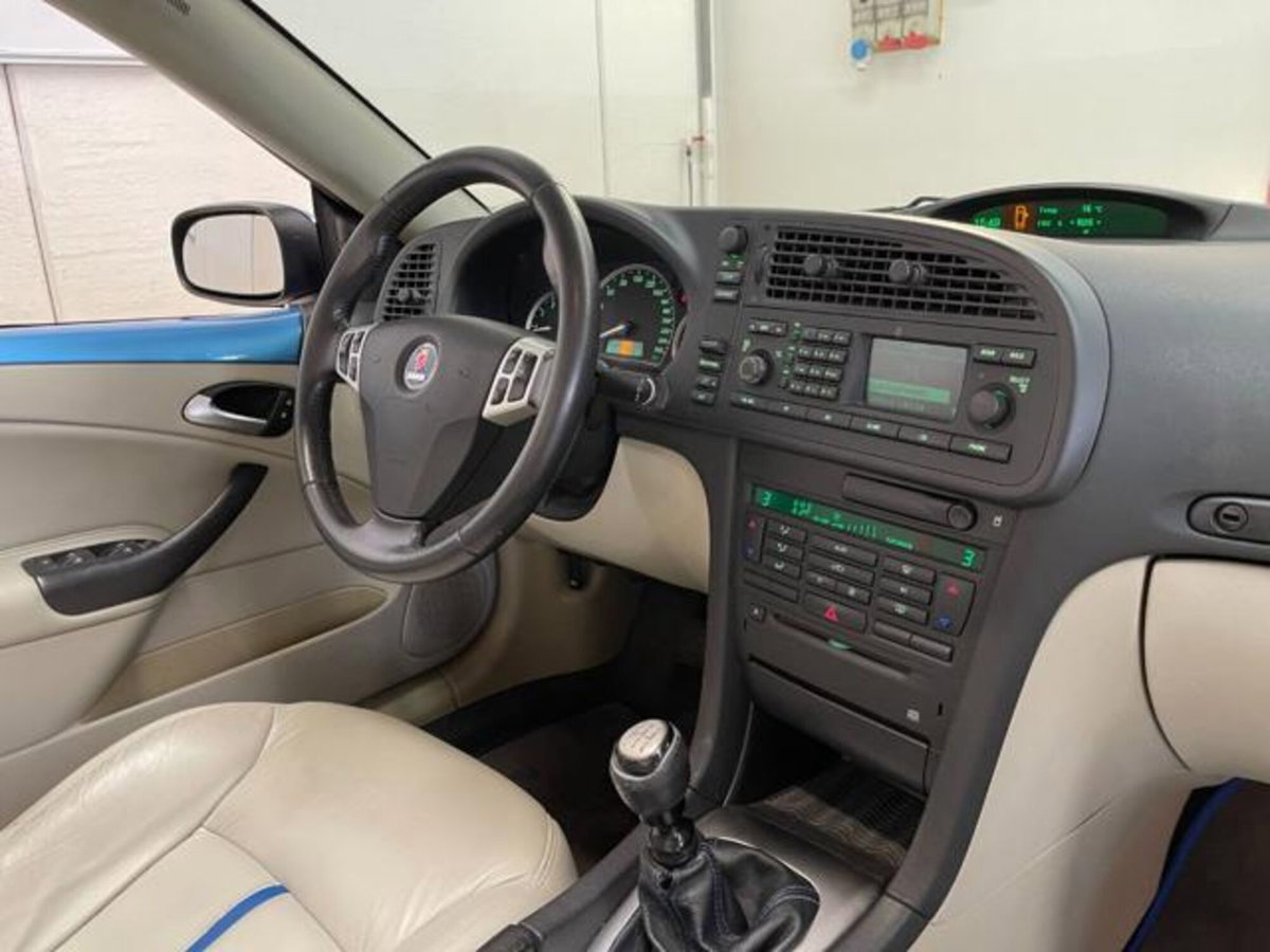 Saab 9-3 Cabrio 2.0 t Vector Edition (16)